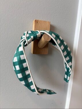 Anthropologie Green and White Gingham Knotted Headband - Satin fabric